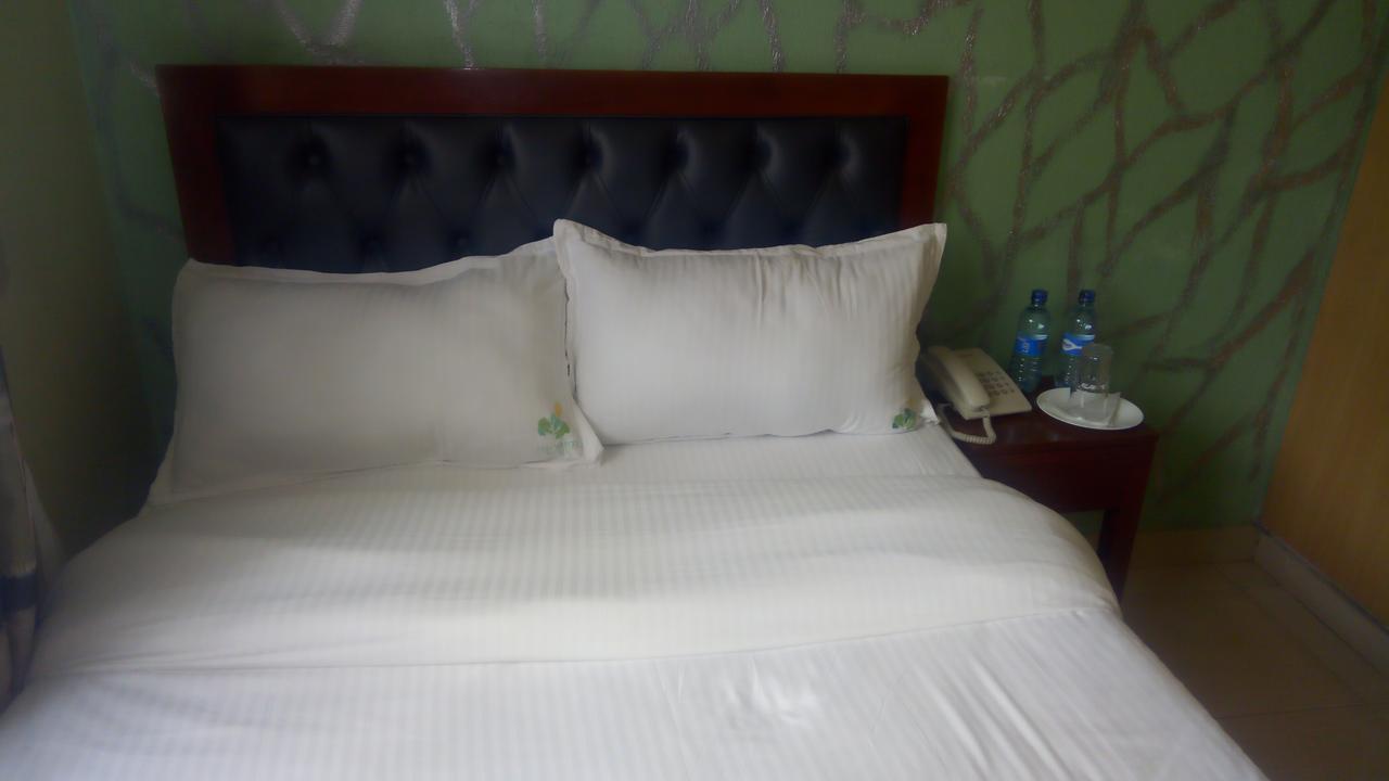 Ash White Hotel Nairobi Eksteriør billede